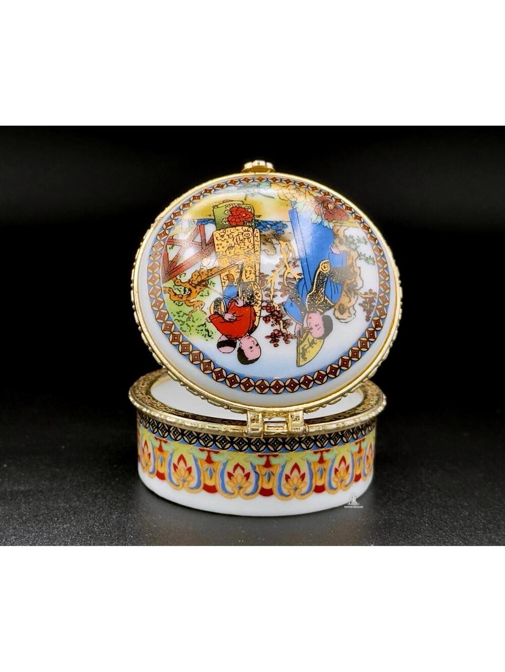 Hand-Painted Porcelain Trinket Box | Oriental Art Design | Collectible Gift